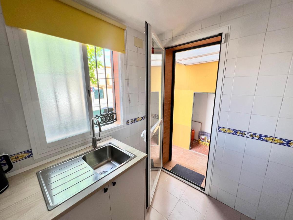 La Casa Del Oro Villa Bormujos Exteriör bild